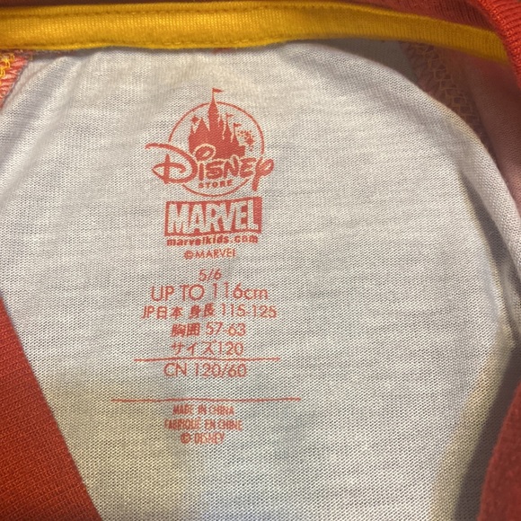 Kids T-Shirt with Avengers - Picture 3 of 4